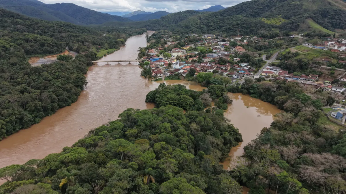 Chuvas em São Paulo deixam três mortos e dois desaparecidos